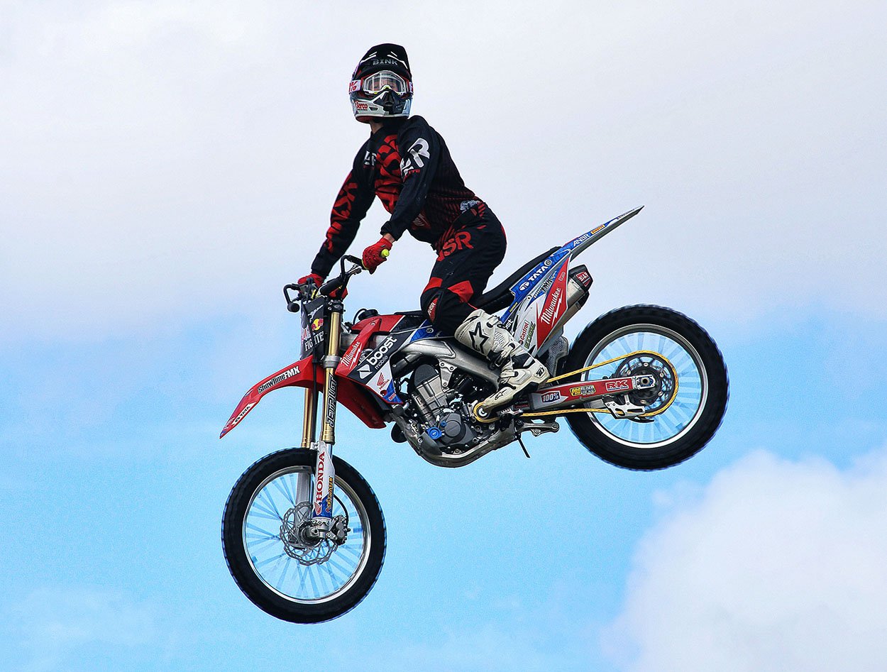 8 Sertifikasi Reverse Engineering yang Wajib Anda Ketahui darren-nunis-hxDRqp_kyvM-unsplash